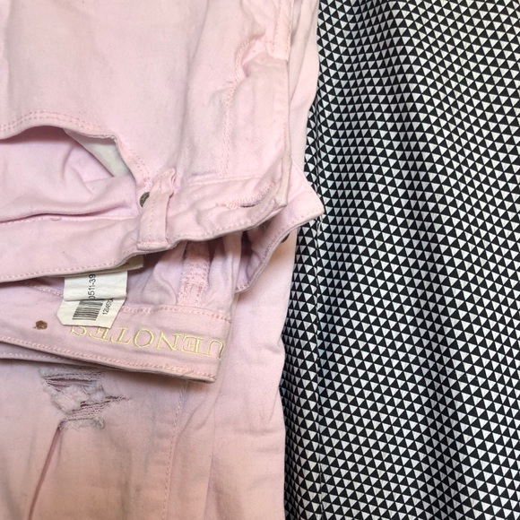 Pink, Distressed, Skinny Pants. - Picture 7 of 8